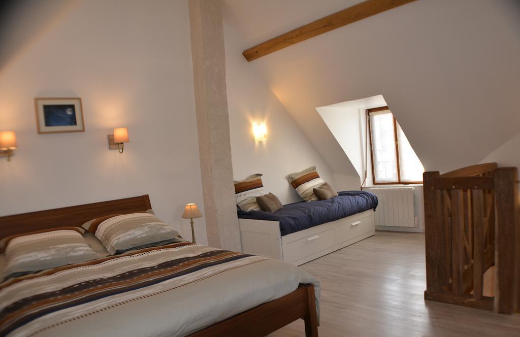 Gites A L'Ombre Des Chenes Châteauvieux Værelse billede